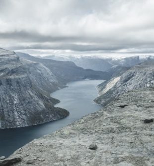 Resa till Nederländerna - Utforska ett Land av Kontraster